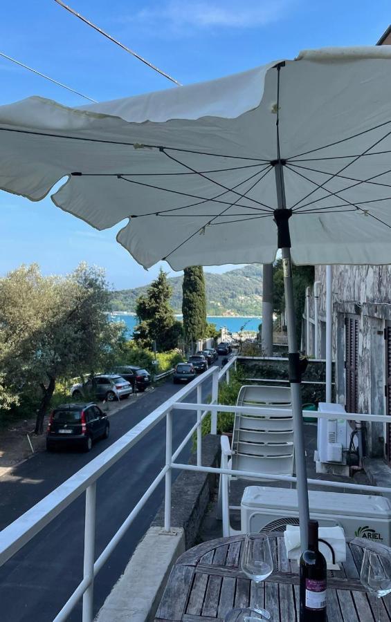 Monolocale Baia Dei Delfini Lejlighed Porto Venere Eksteriør billede