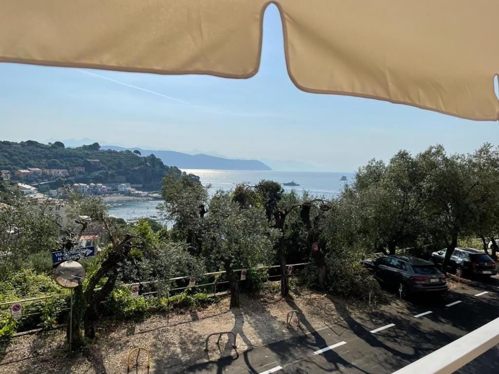 Monolocale Baia Dei Delfini Lejlighed Porto Venere Eksteriør billede